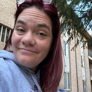 Meet your Posher, Alexandra